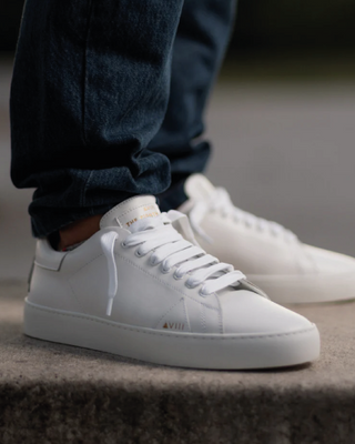 Minimalist Sole Leather Sneakers